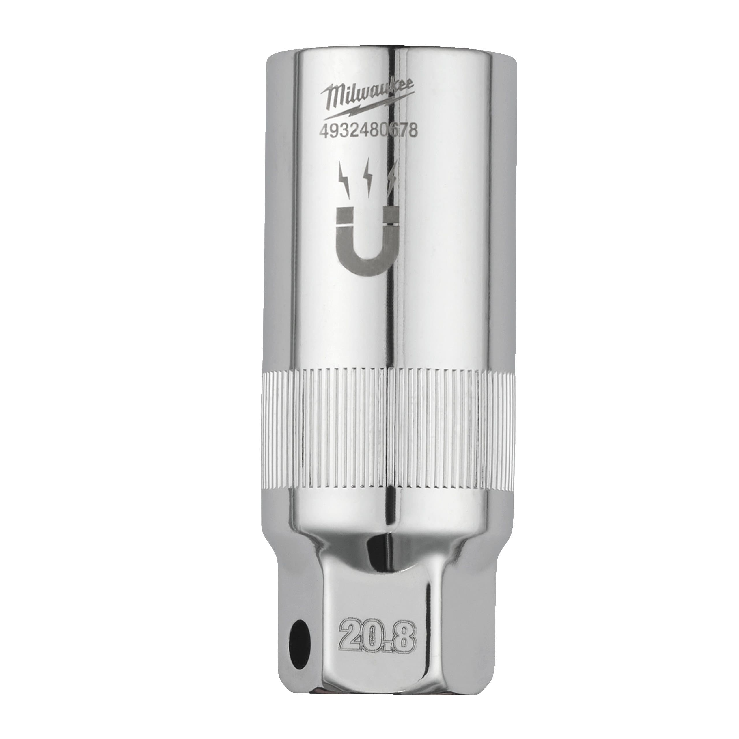 Milwaukee 3/8” Drive 20.8MM Magnetic Spark Plug Socket